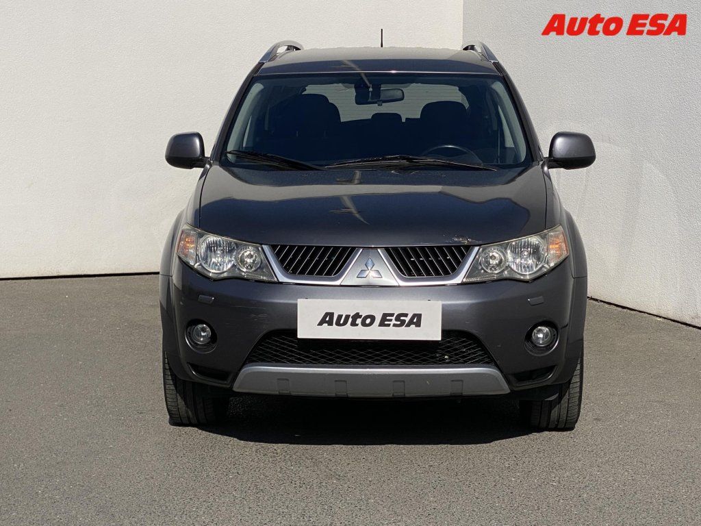 Mitsubishi Outlander, 2.2d - fotka 2