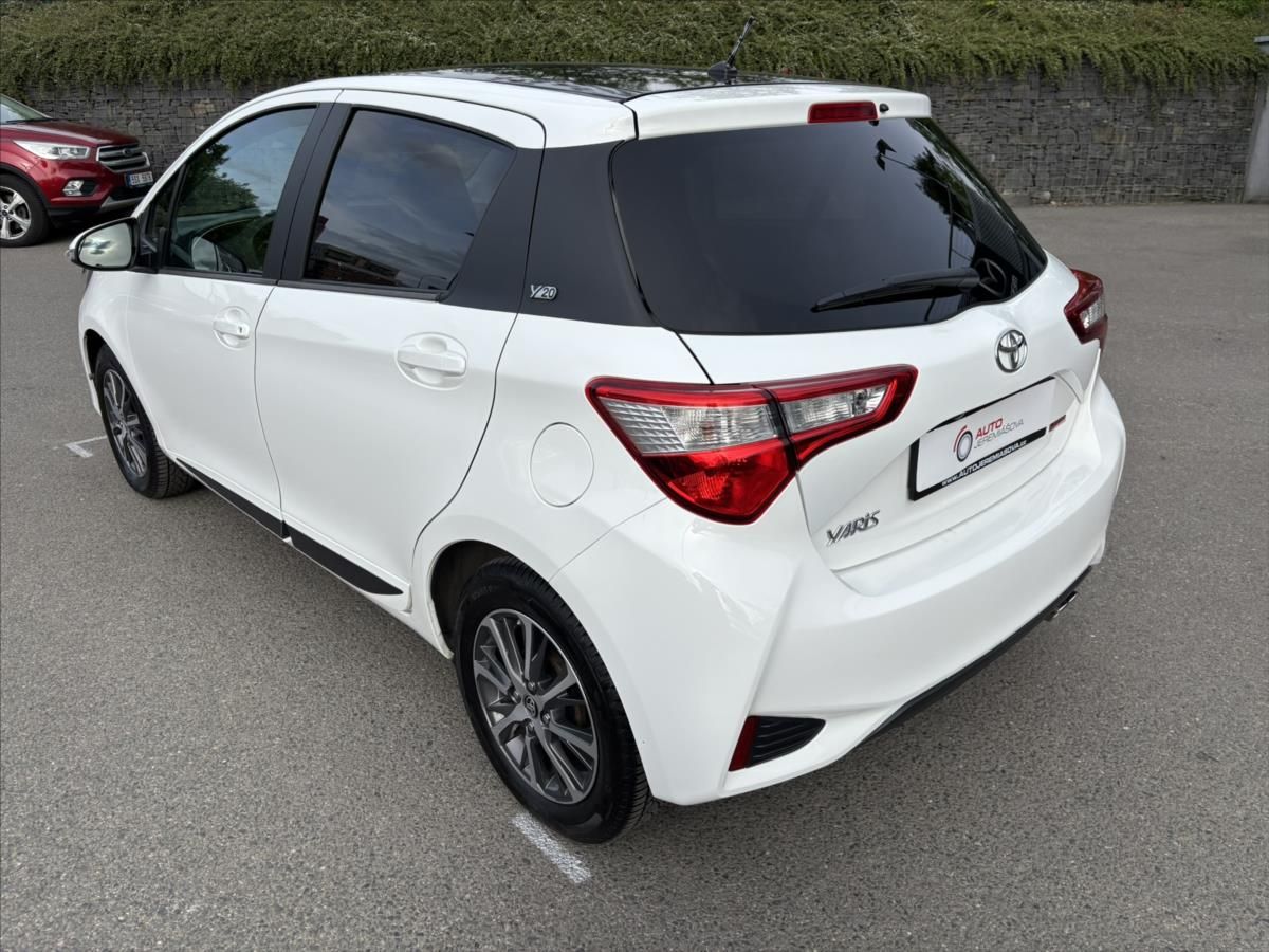 Toyota Yaris, 1,5 VVT-i Active KAMERA - fotka 3