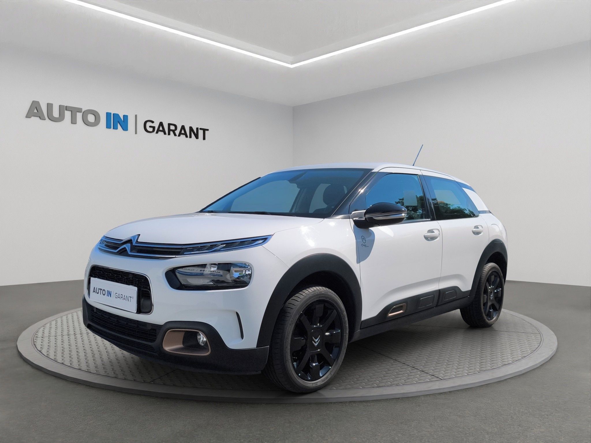 Citroën C4 Cactus, ORIGINS 1.2 81kW, ČR, Kamera,