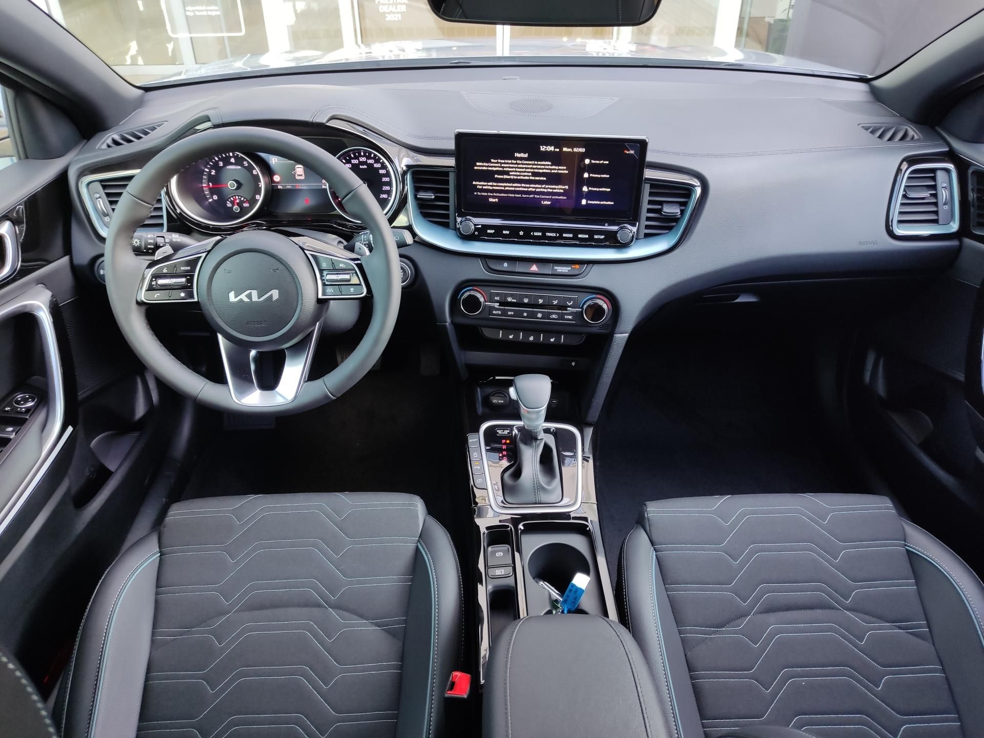 Kia XCee´d, 1,6 T-GDi 7DCT STEEL EDITION - fotka 5