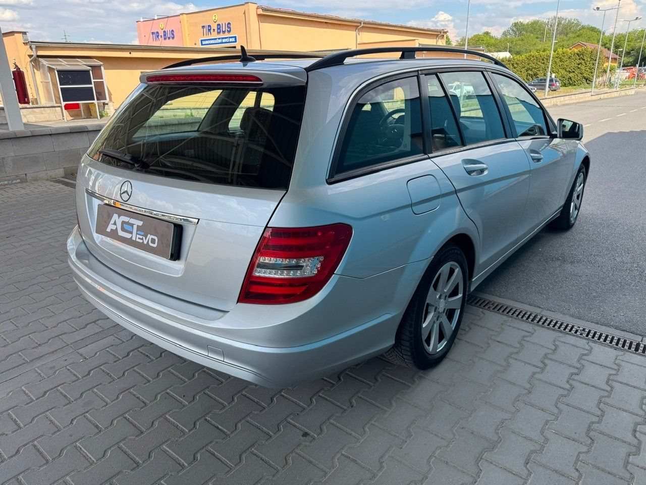 Mercedes-Benz Třídy C, C 200 CDI kombi - fotka 5