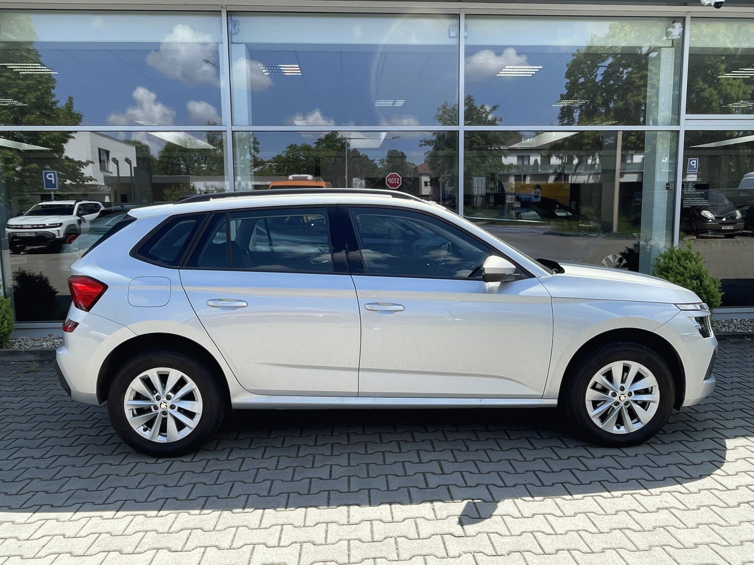 Škoda Kamiq, 1,0 TSI 85 kW Selection - fotka 4