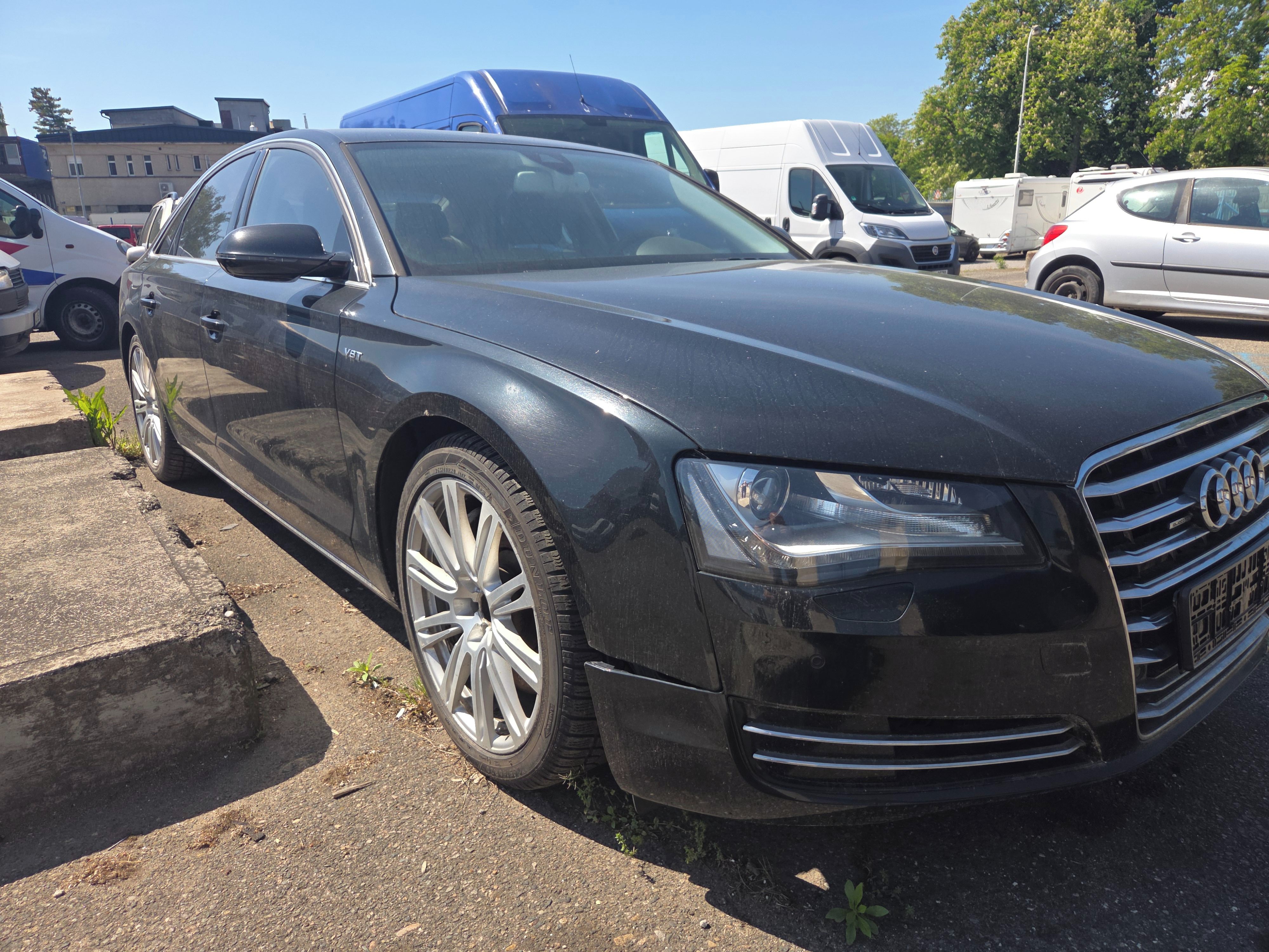 Audi A8 - fotka 3