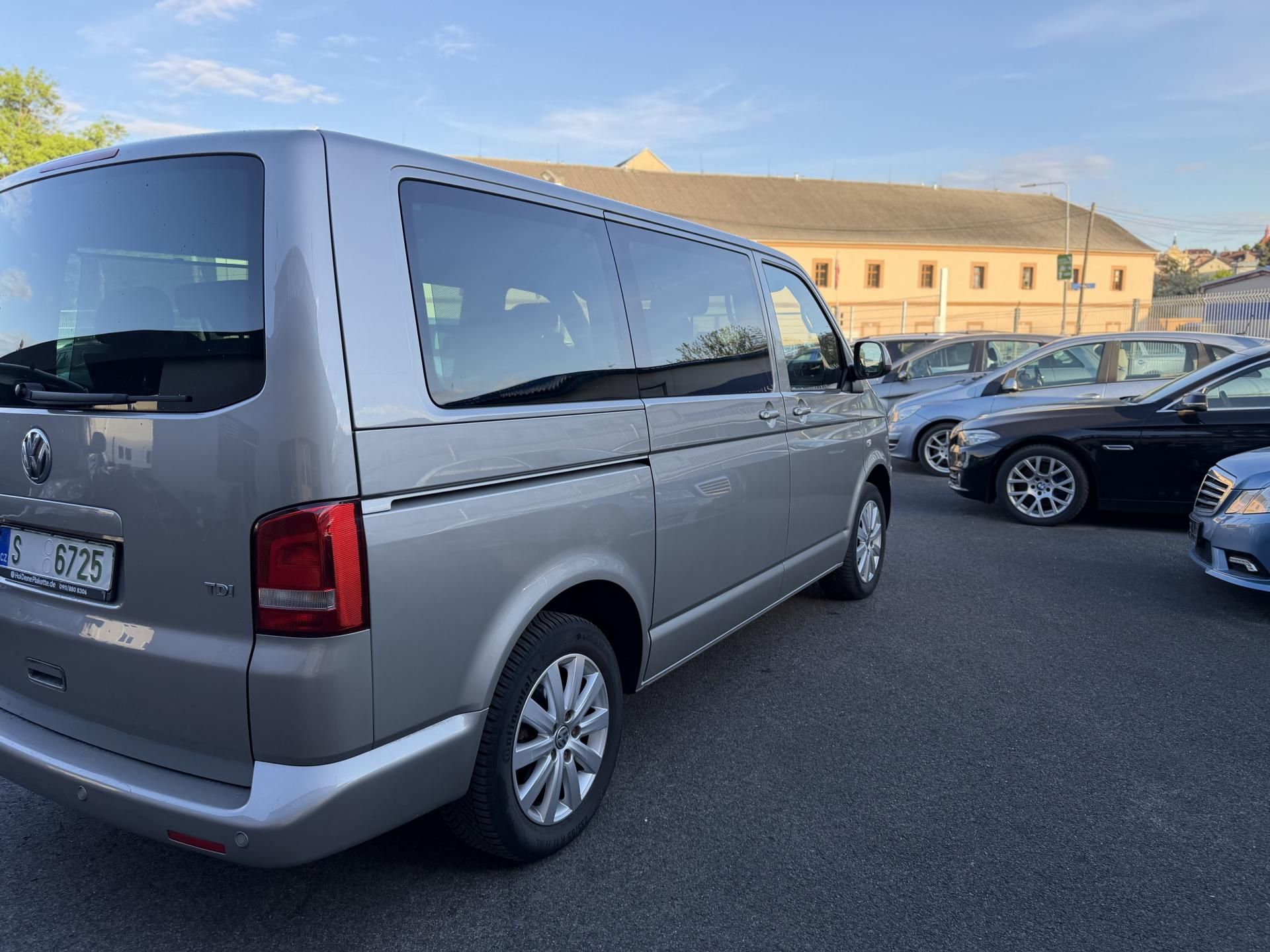 Volkswagen Multivan, 2.0 TDI, DSG, WEBASTO - fotka 2