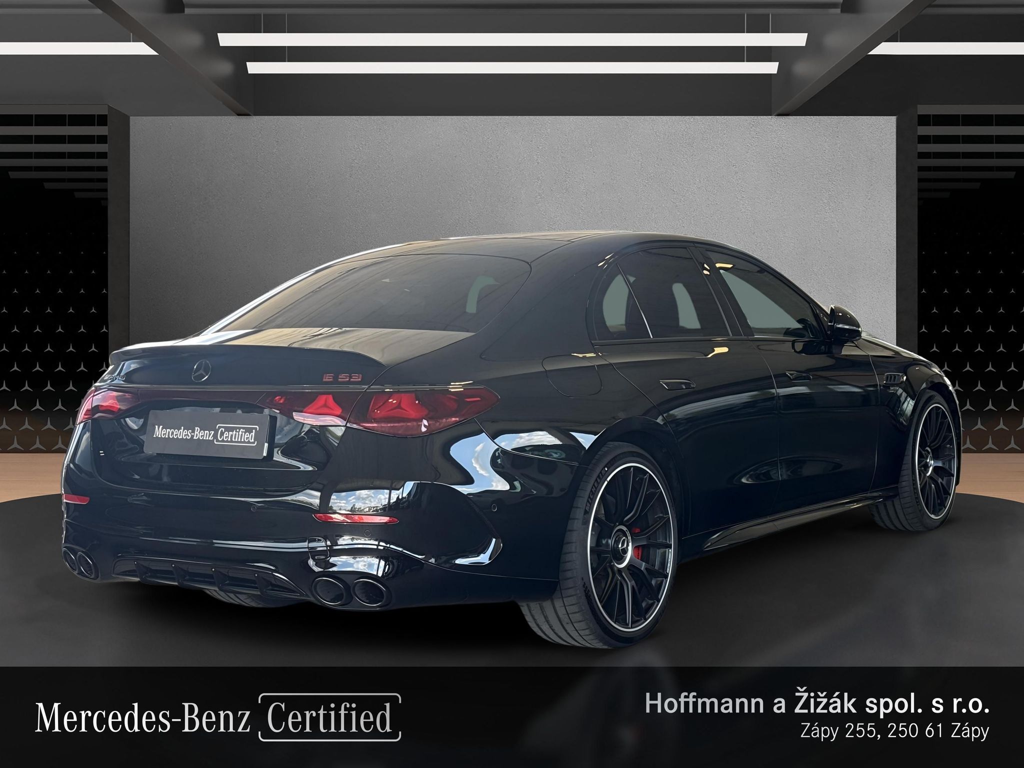 Mercedes-Benz Třídy E, 4MATIC+ - fotka 5