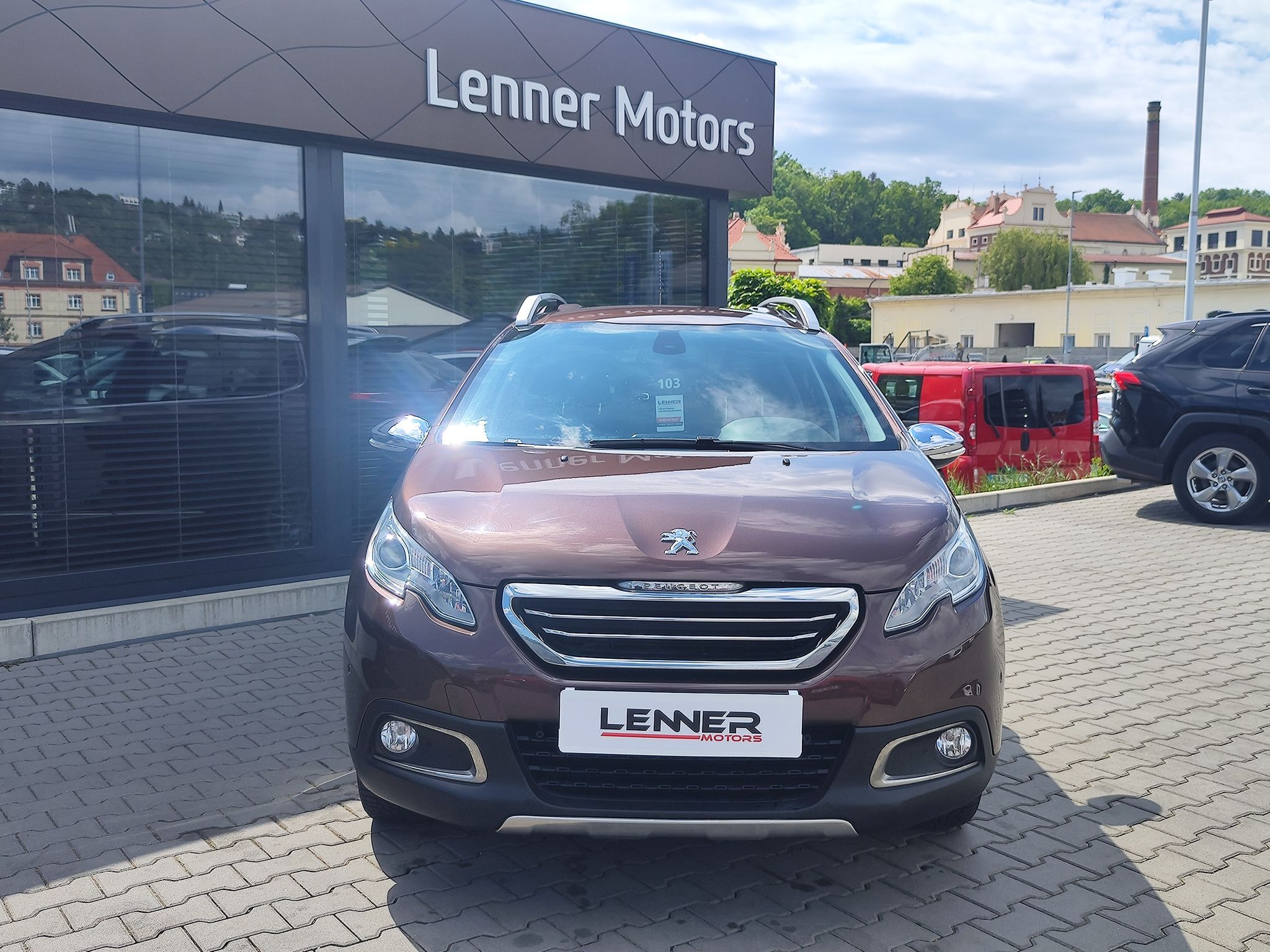 Peugeot 2008, 1.6 VTi/88kW Allure tažné ČR - fotka 2