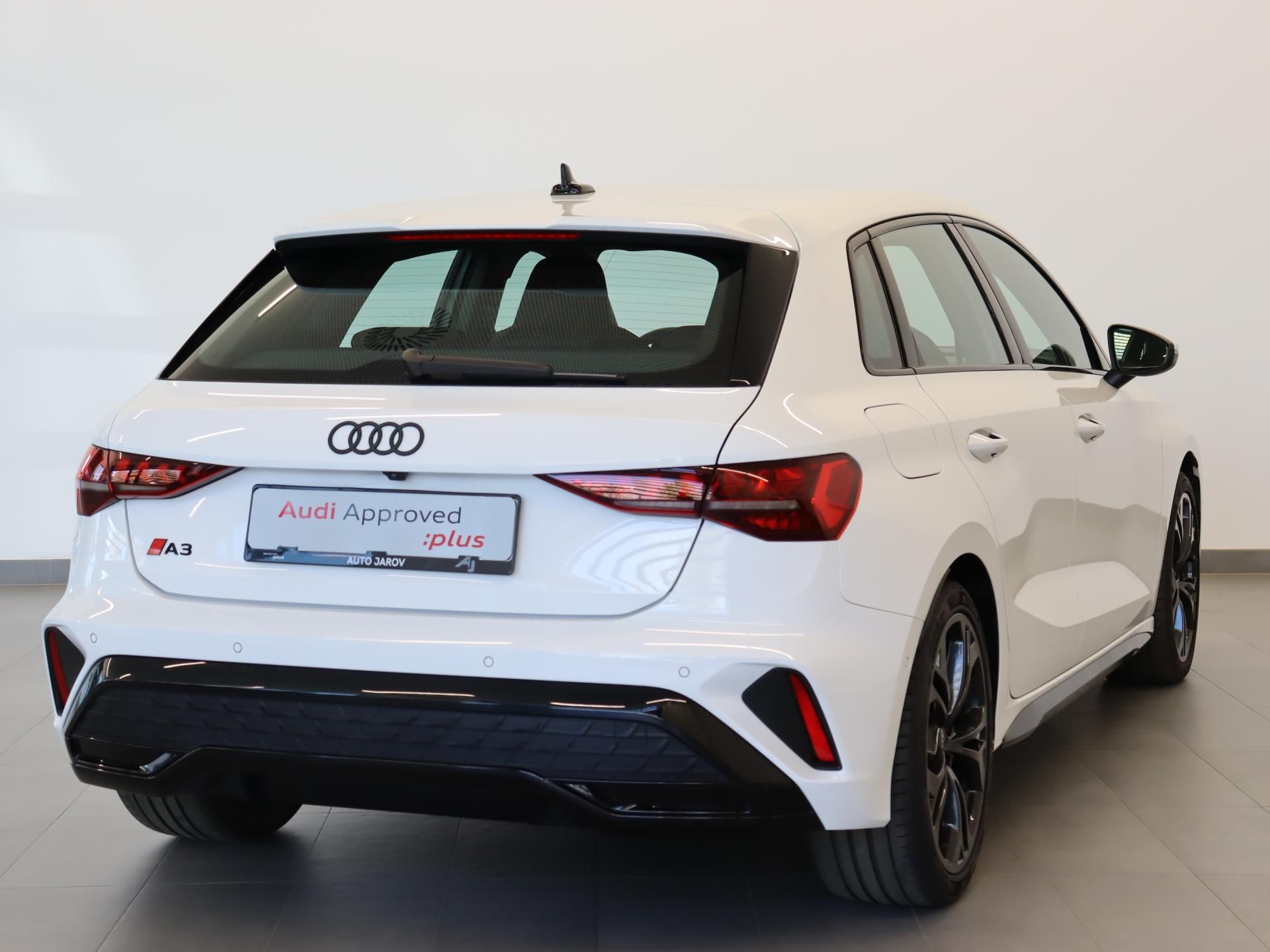 Audi A3, A3 Spb Sline 35 TFSI Stronic - fotka 2