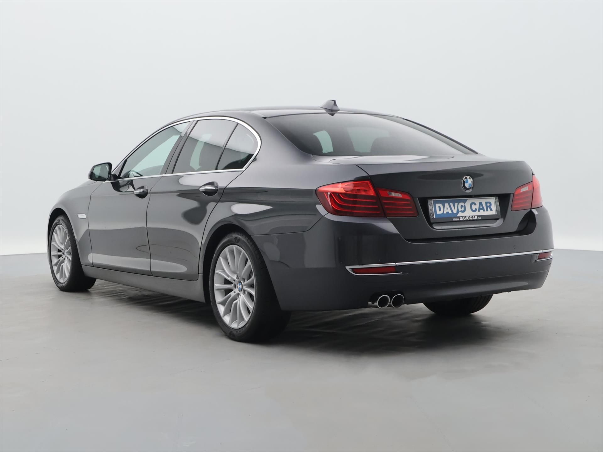 BMW Řada 5, 3,0 D 190 kW X-Drive Luxury Li - fotka 5