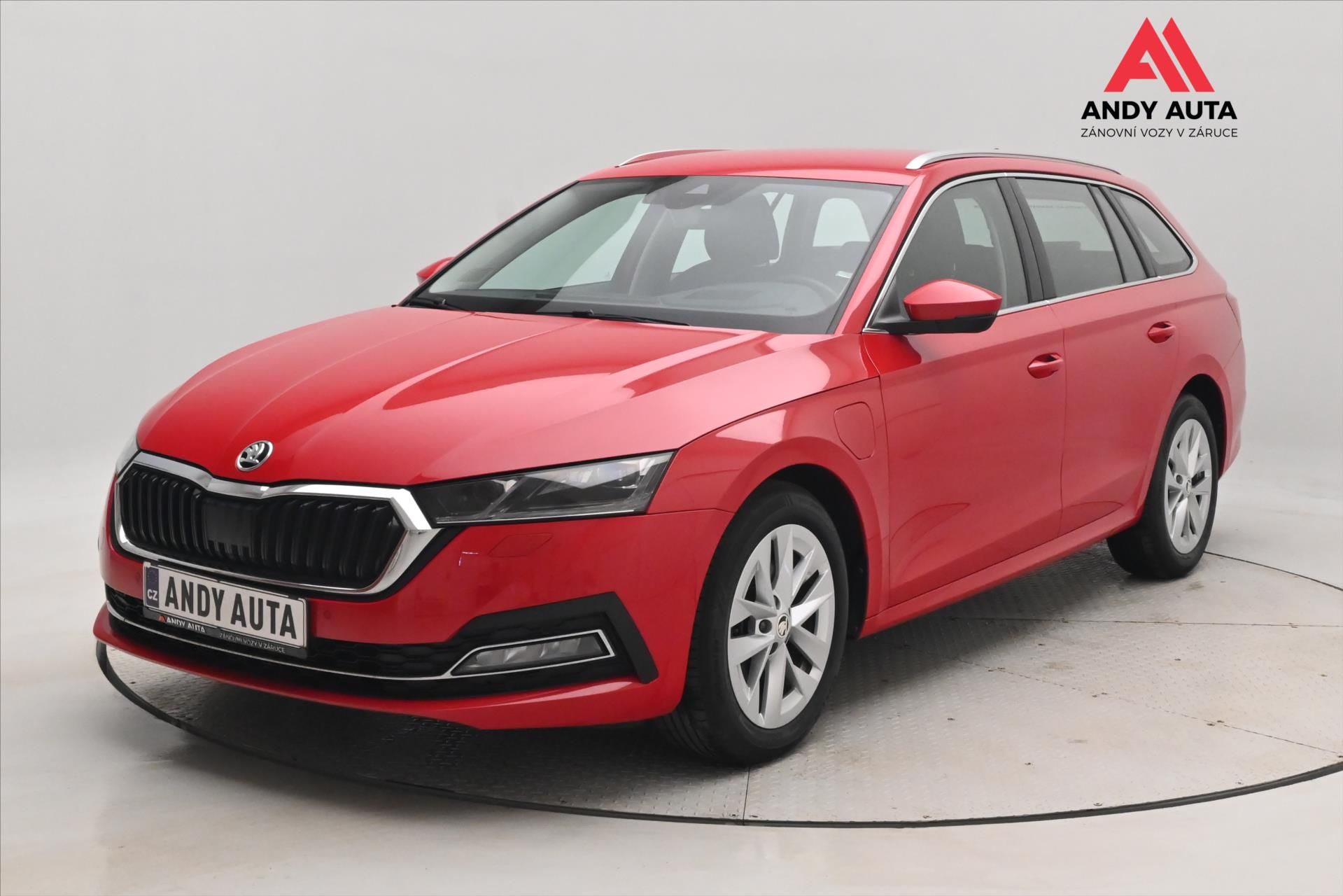Škoda Octavia, 1,4 TSI iV 110kW DSG Style VŮZ