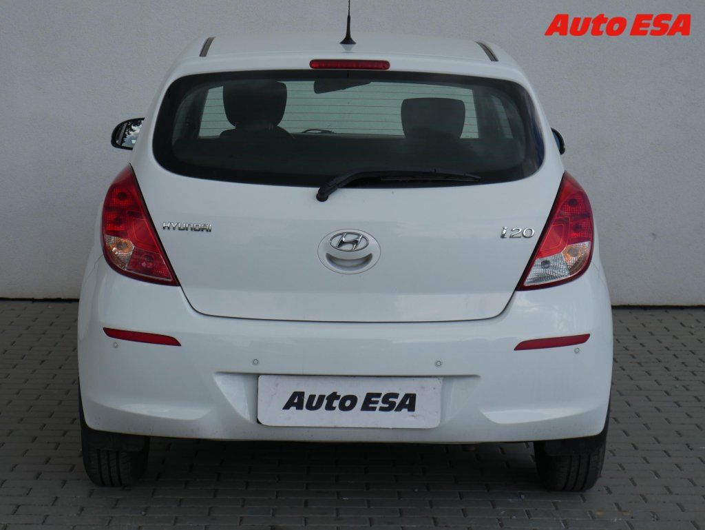 Hyundai i20, 1.2i - fotka 5