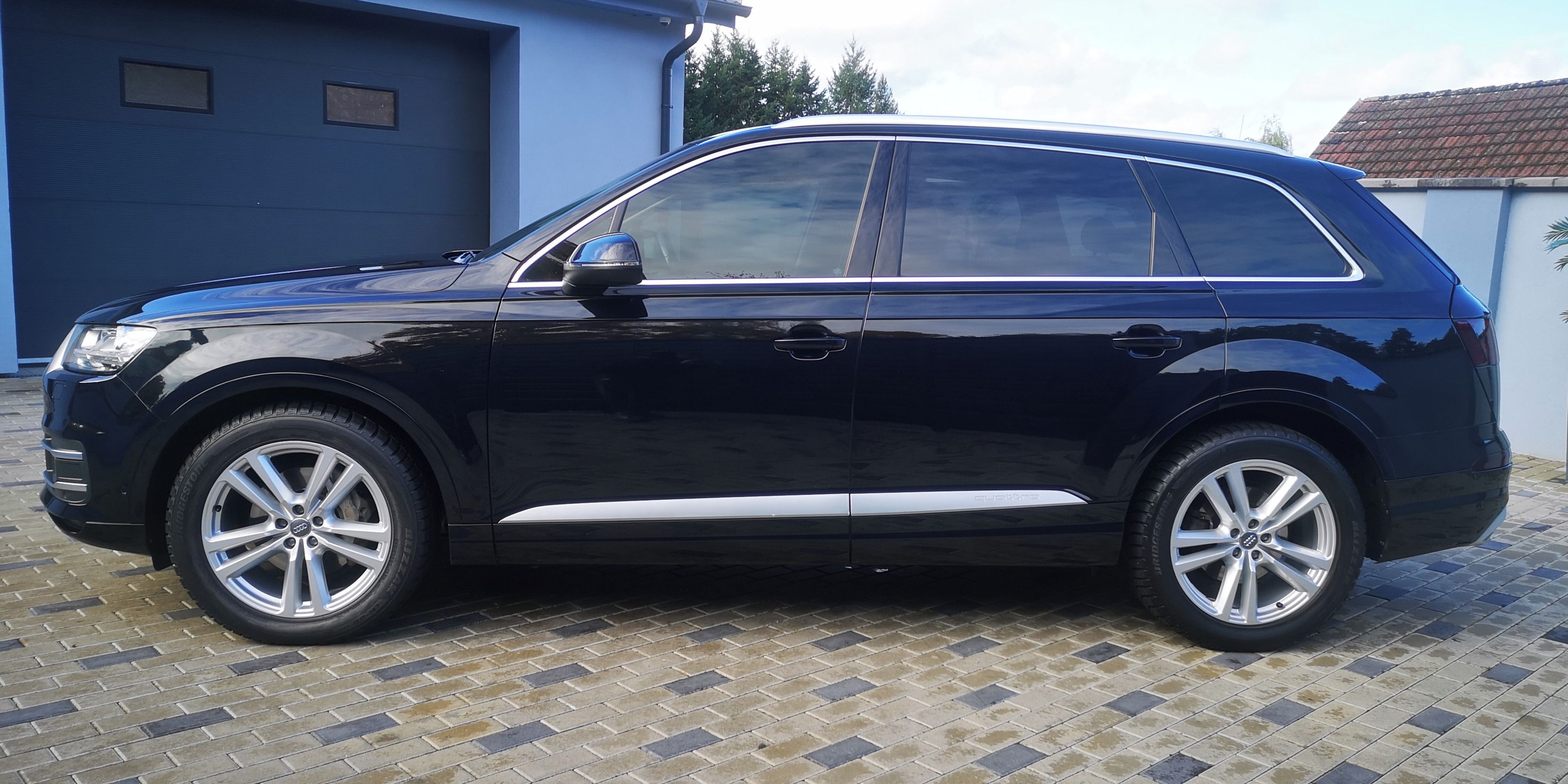 Audi Q7, 3,0 TDI - V6 - 200kw!! QUATTRO - fotka 2