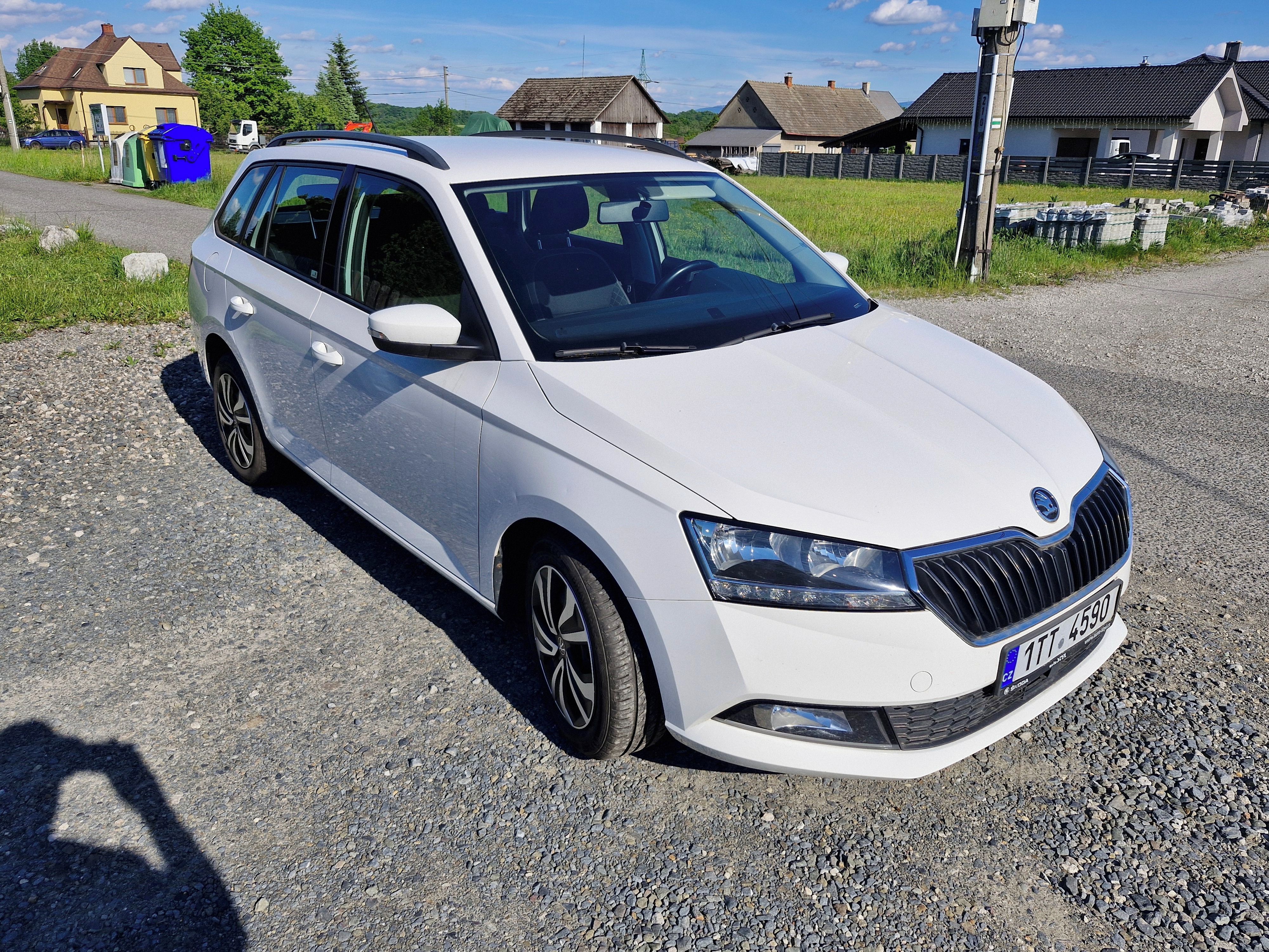 Škoda Fabia, 1,0 tsi, 70kw, Čr, TZ, serv.kn