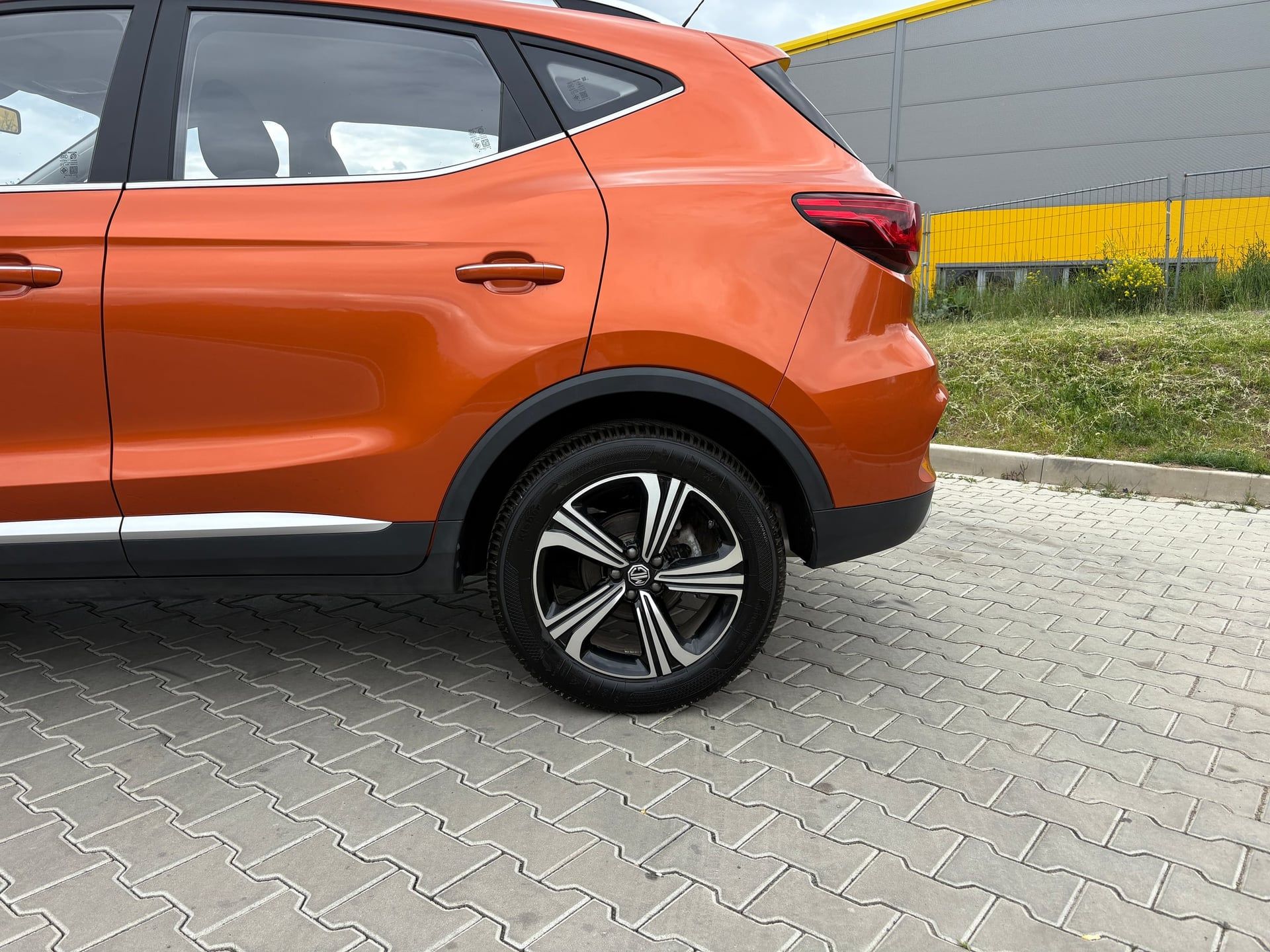 MG ZS, 1.5 DVVT/ČR-1. maj./záruka - fotka 4