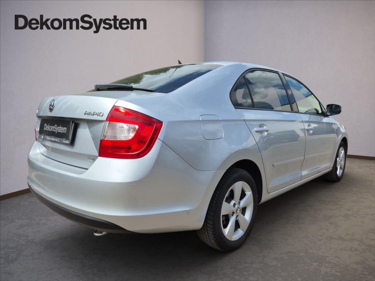 Škoda Rapid, 1,6 TDi - fotka 3