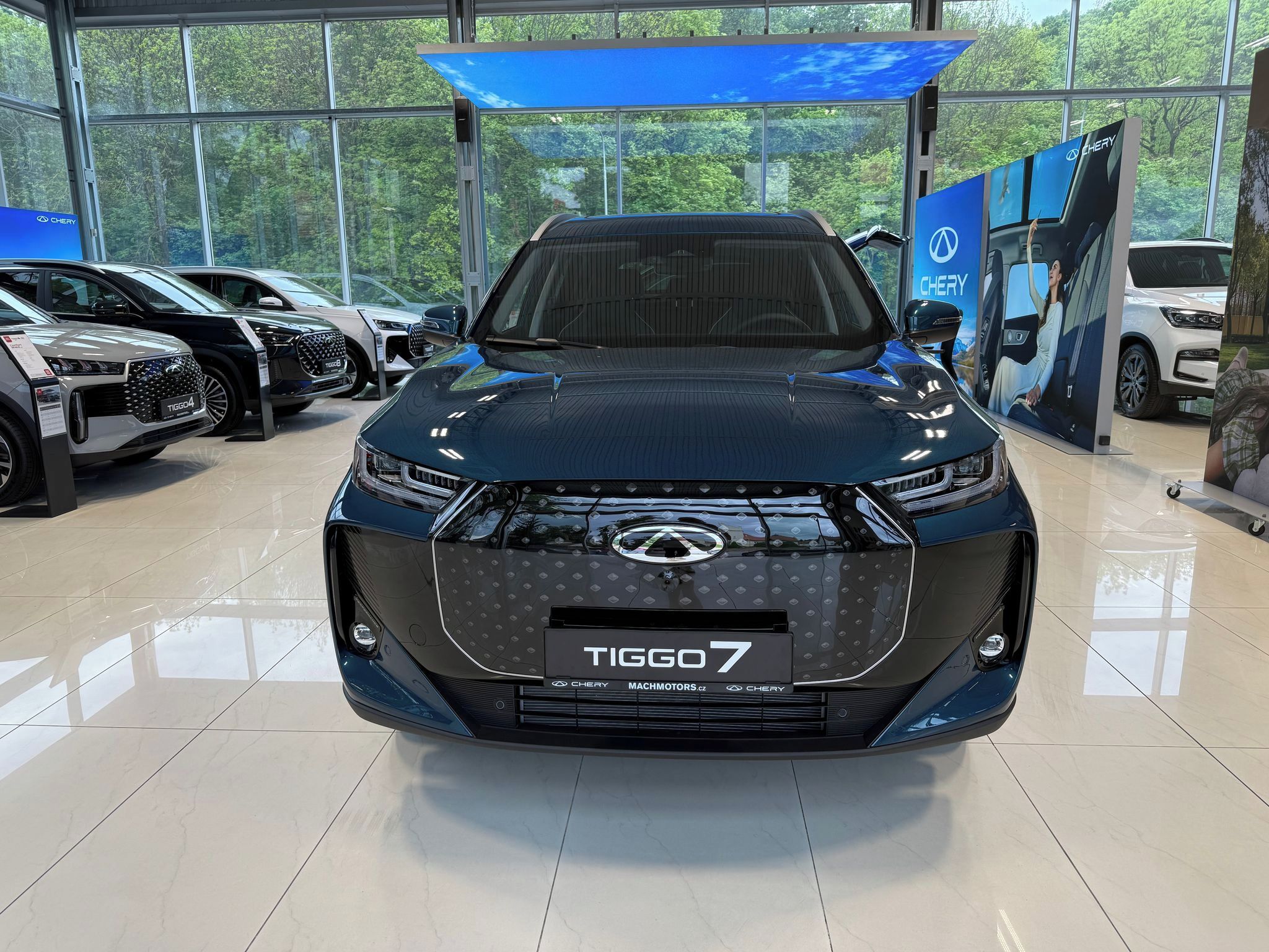 Chery Tiggo 7 PHEV, FAMILY EDITION 1.5 TGDI PHEV - fotka 2