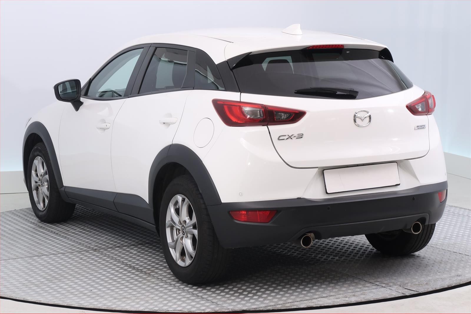 Mazda CX-3, 2.0 Skyactiv-G, Automat, Navi - fotka 4