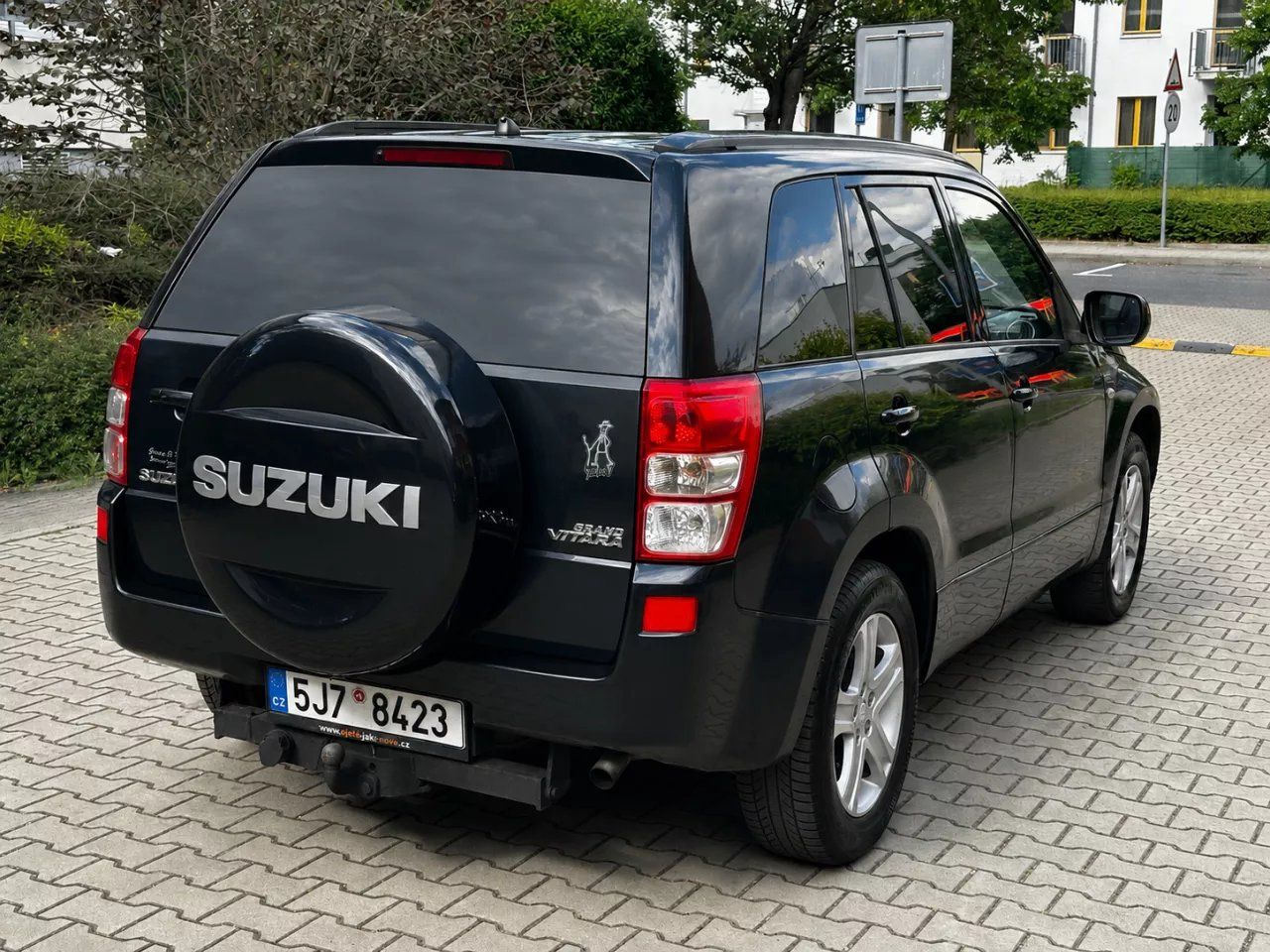 Suzuki Grand Vitara, 1.9 DDIS Navi Xenony Kůže Šíbr - fotka 4