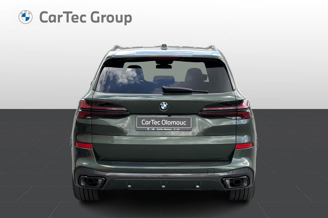 BMW X5, xDrive30d - fotka 4