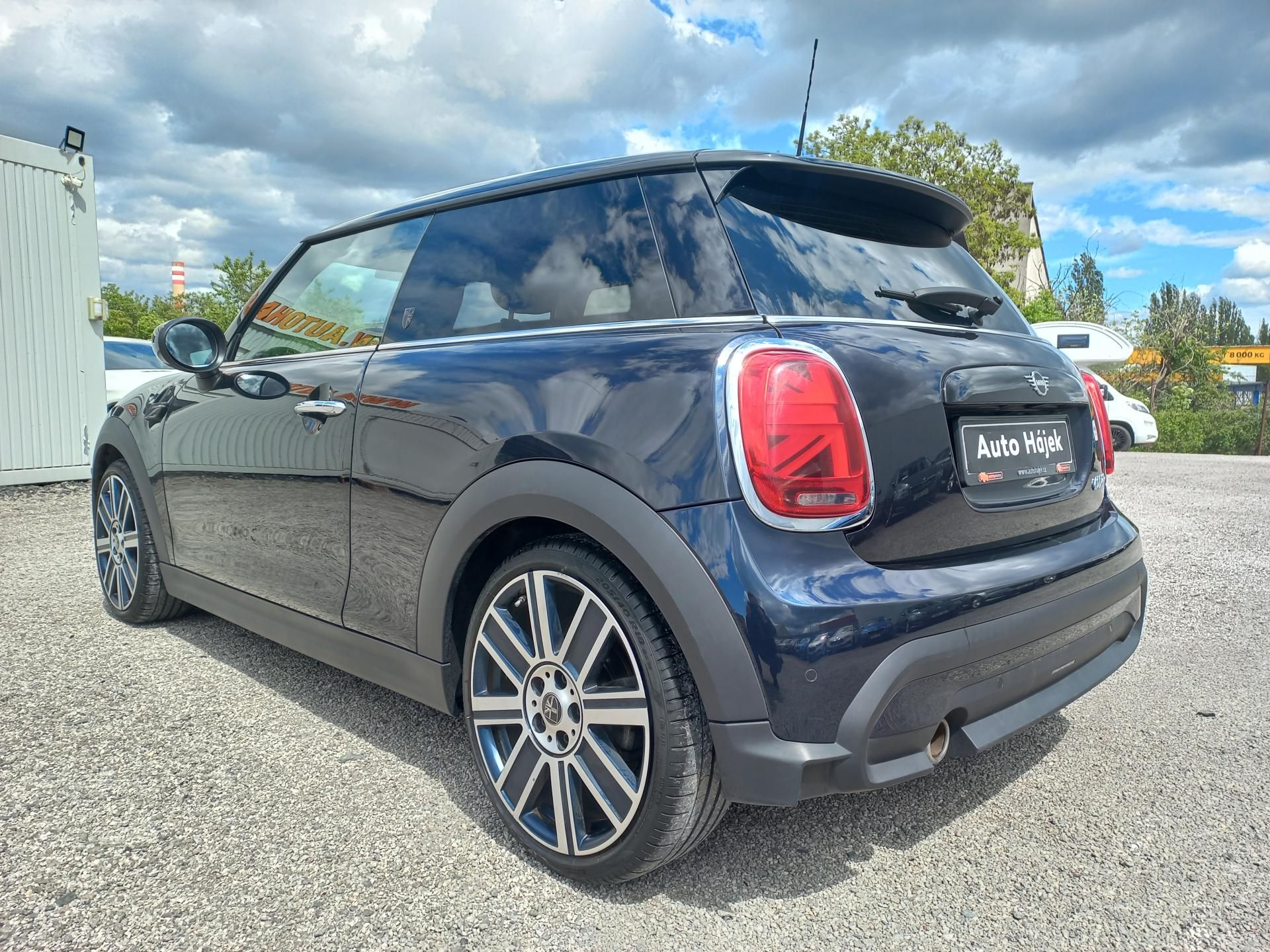 Mini Cooper, 1.5i 100kW - fotka 6