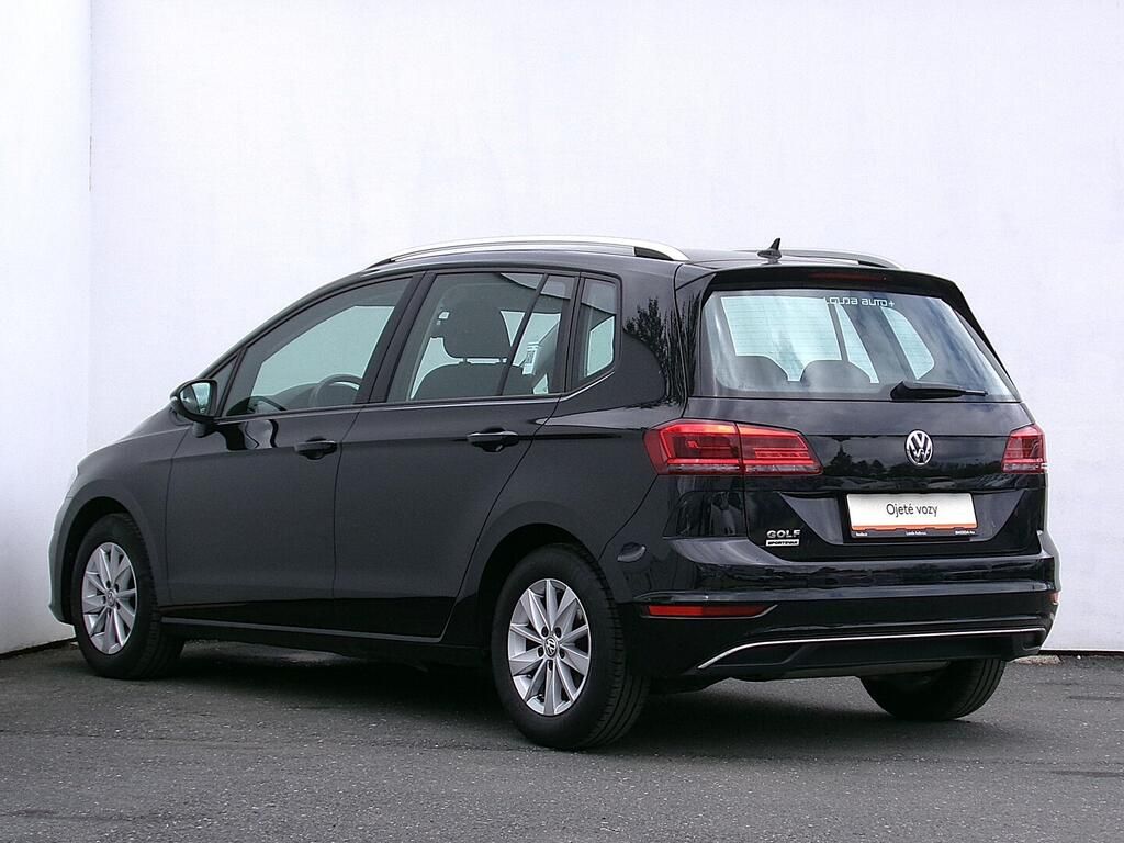 Volkswagen Golf Sportsvan, highline 1.5 TSI 96 kW - fotka 6