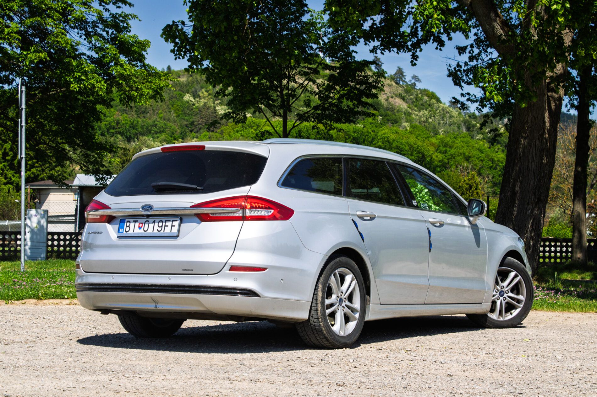 Ford Mondeo - fotka 5