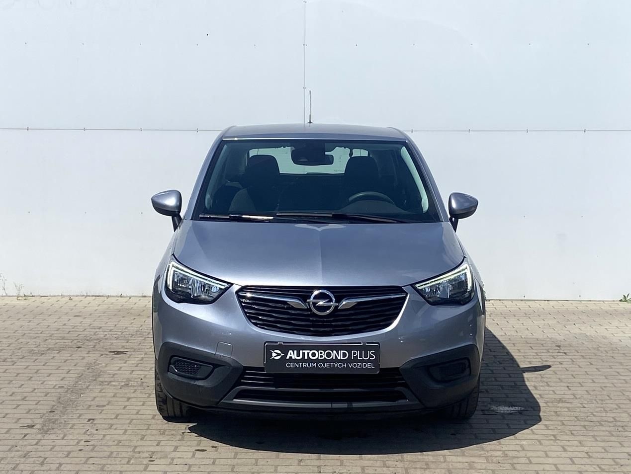 Opel Crossland X, 1.2 i 61kW Enjoy Tažné - fotka 4