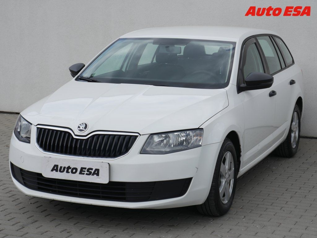 Škoda Octavia, 1.6 TDi,ČR - fotka 3