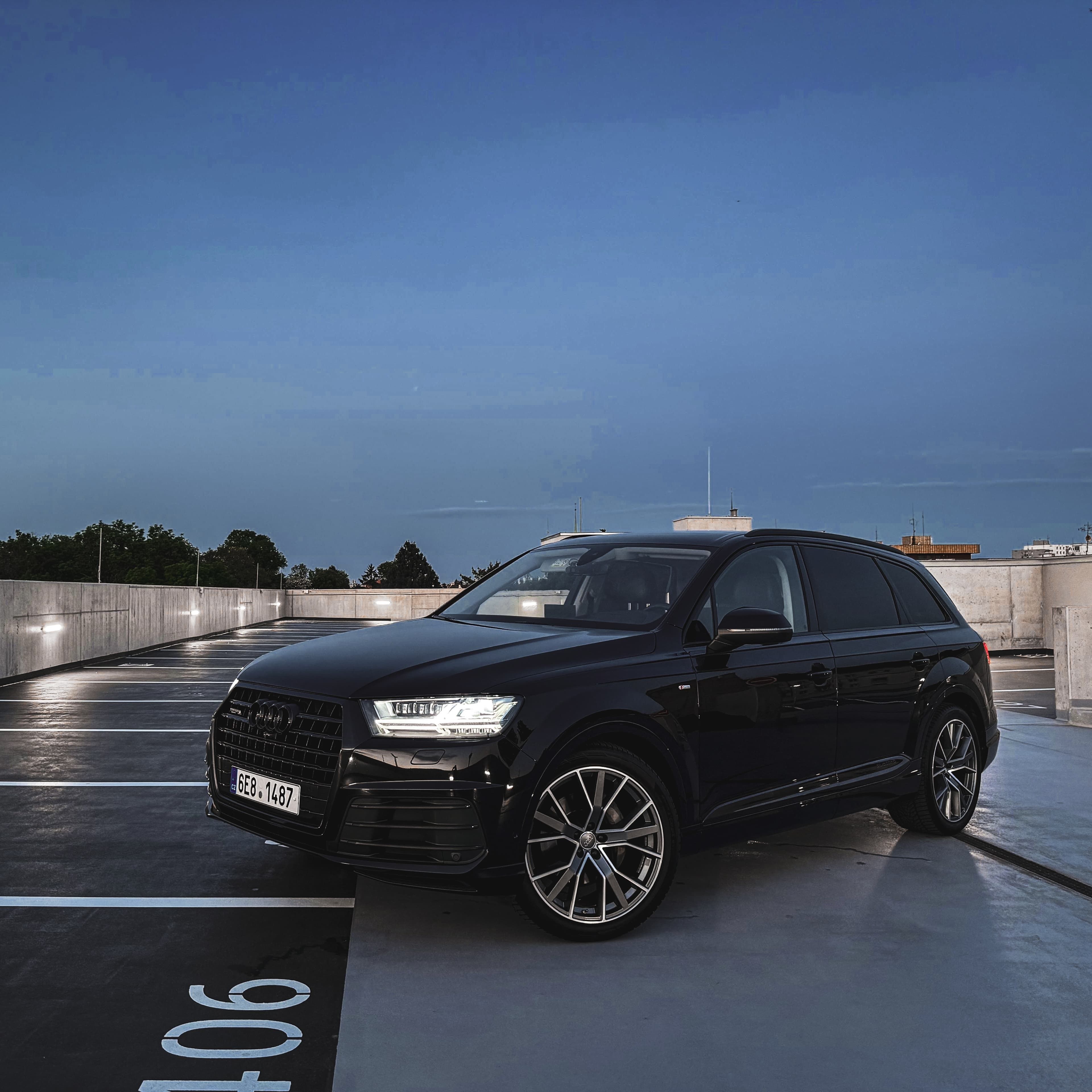 Audi Q7, MATRIX-NIGHTVISION-BOSSE TOP