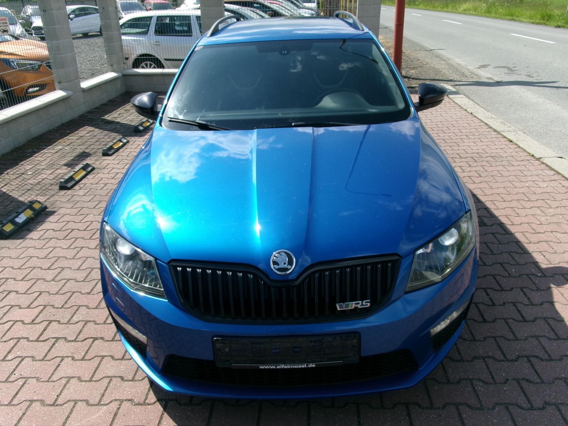 Škoda Octavia, 2,0TSi VRS AC TEMP VÝHŘEV - fotka 5