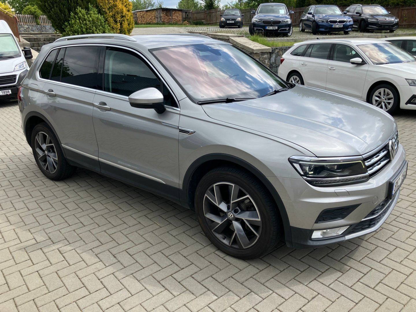 Volkswagen Tiguan, 2.0TDI 176kW DSG 4X4 HIGHLINE - fotka 2