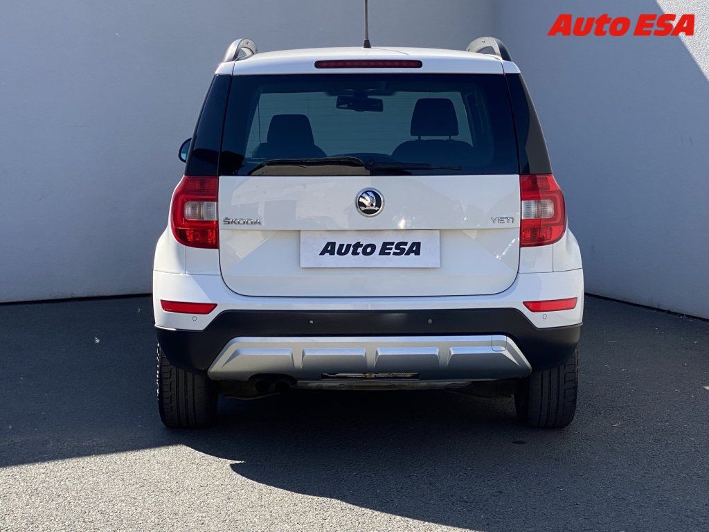 Škoda Yeti, 1.4 TSi,Outdoor,autoAC - fotka 5
