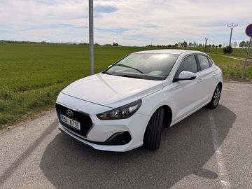 Hyundai i30 hatchback,  103 kW