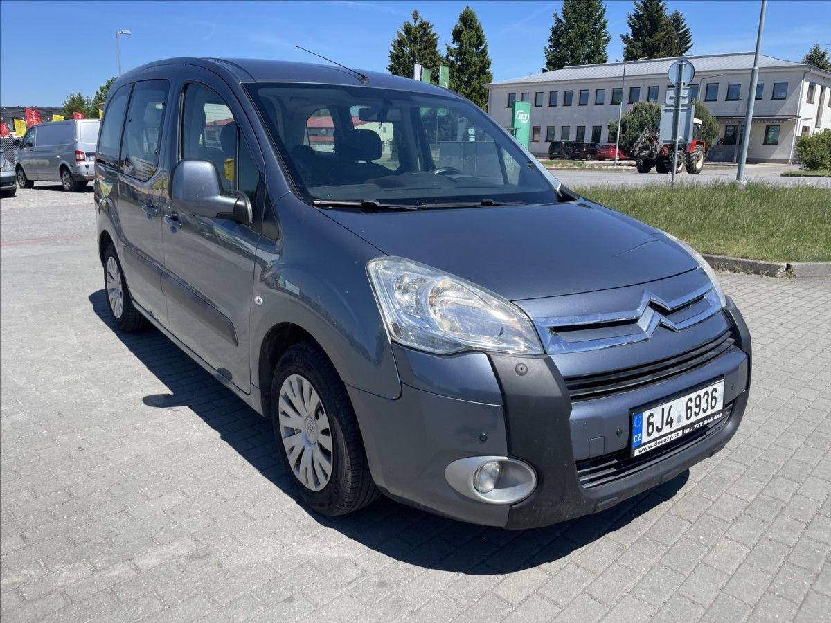 Citroën Berlingo, 1,6 HDi 68kw Klima ESP Tažné - fotka 6