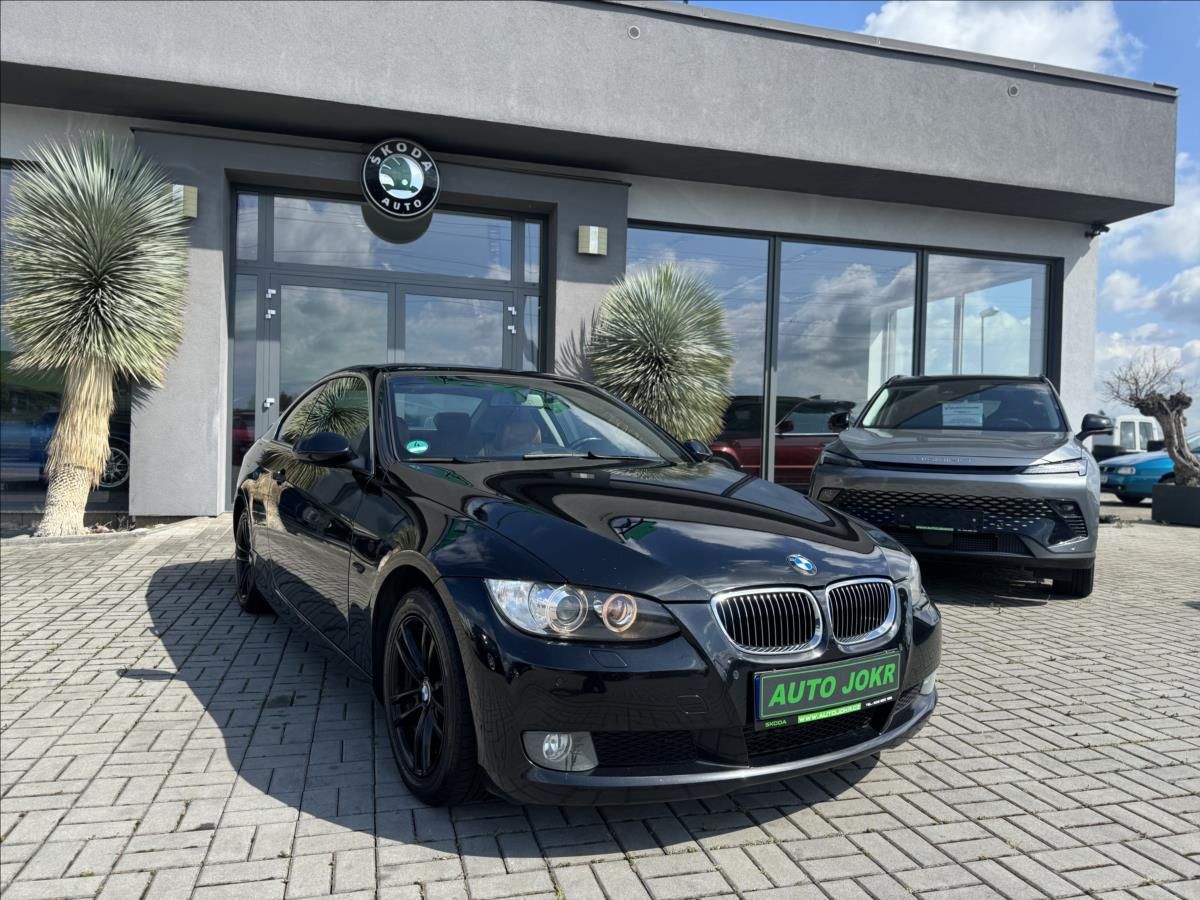 BMW Řada 3, E92 320d 130kW  NAVI KŮŽE BI-X - fotka 3