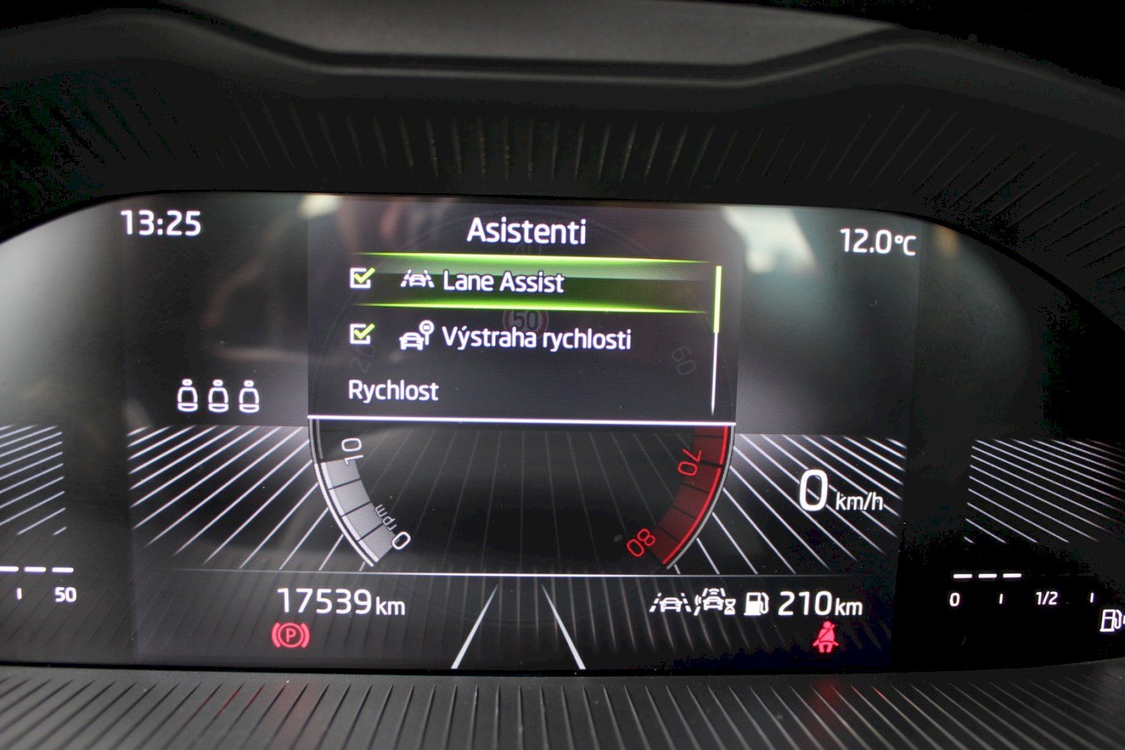 Škoda Kamiq, 1.0 TSI/85kW Selection 2xkola - fotka 6