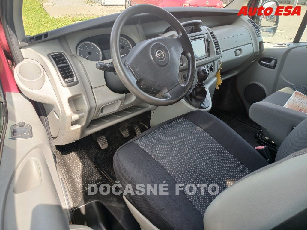 Opel Vivaro, 2.0CDTi - fotka 3