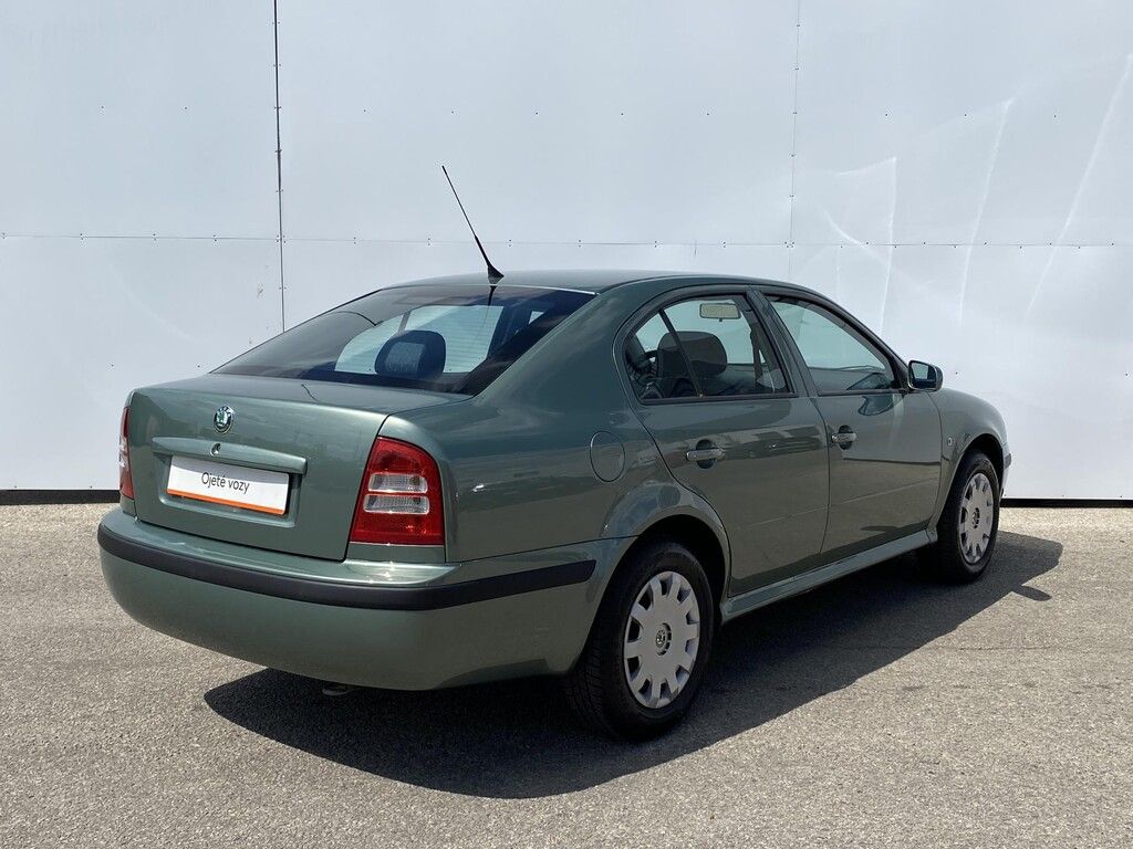 Škoda Octavia, 1,9 SDI 50 kW Ambiente - fotka 2
