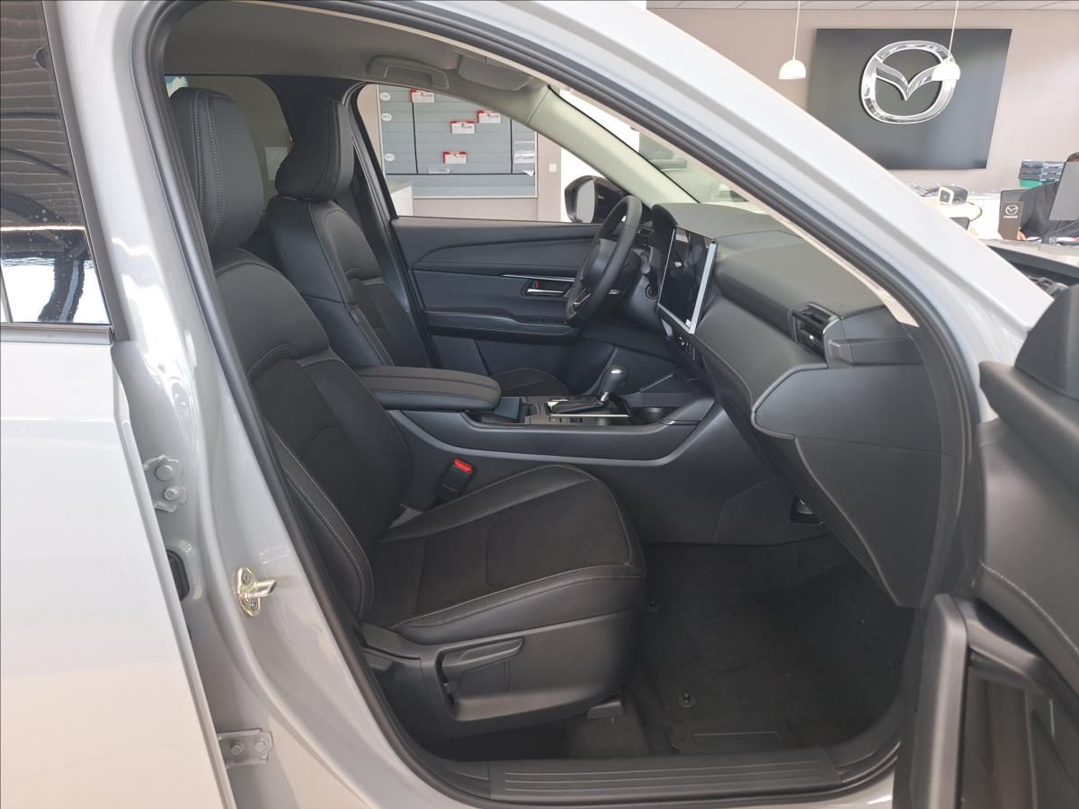 Mazda CX-5, 2,5 G 141ps 6AT FWD Centre-Lin - fotka 3
