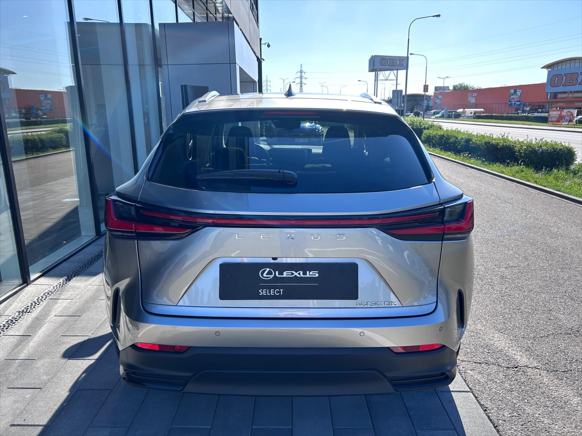 Lexus NX 350h, 2.5   Luxury Panoramic - fotka 4