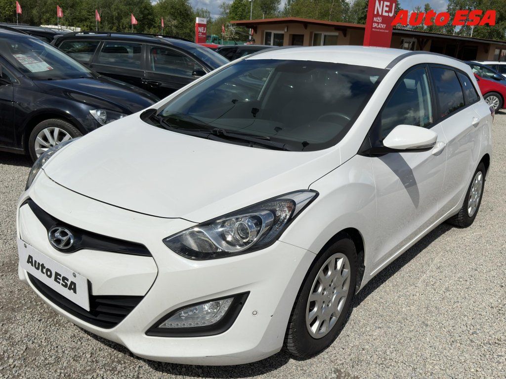 Hyundai i30, 1.6i - fotka 3