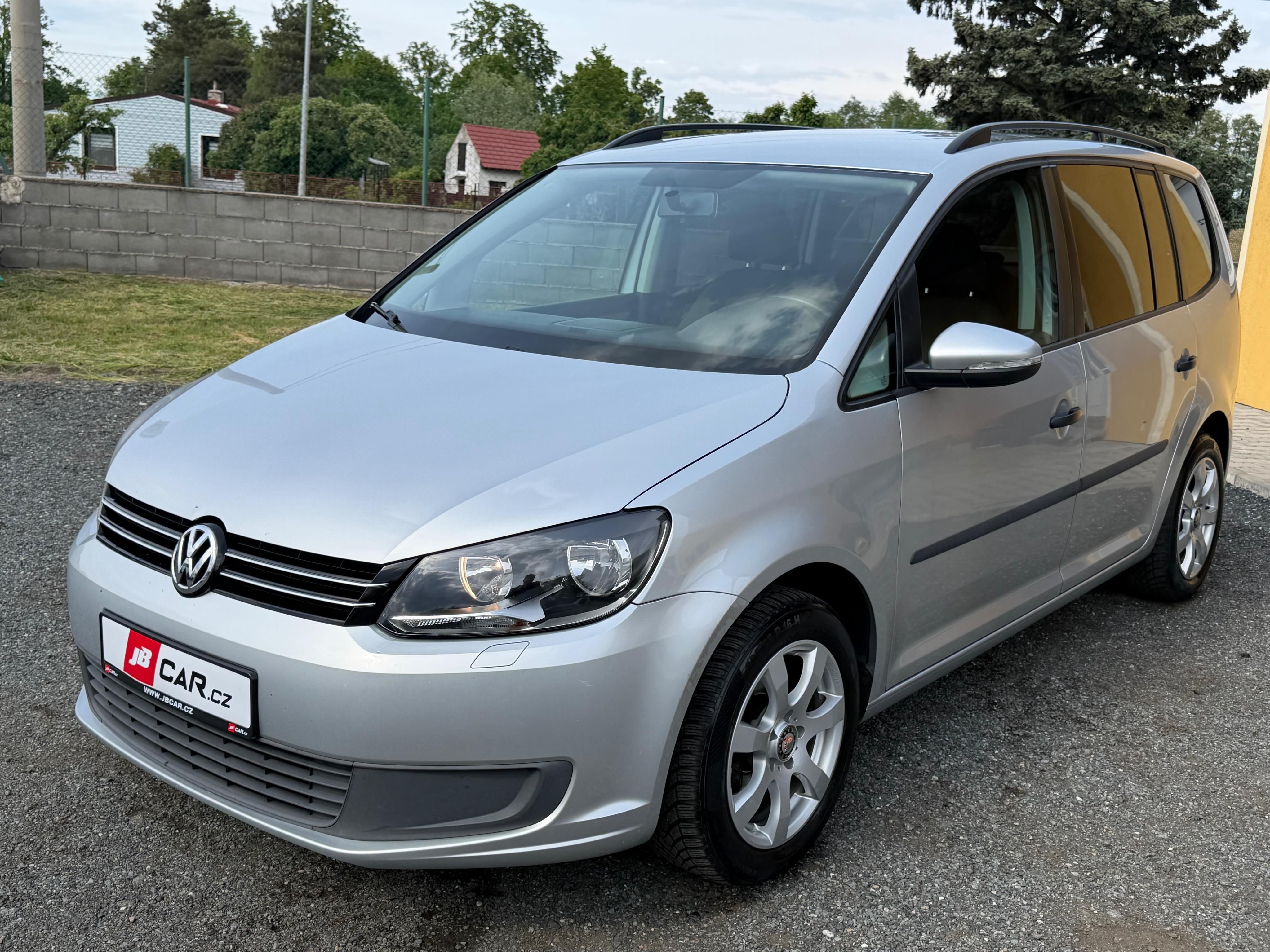Volkswagen Touran, 1.6 TDI 77KW 7MÍST - fotka 5