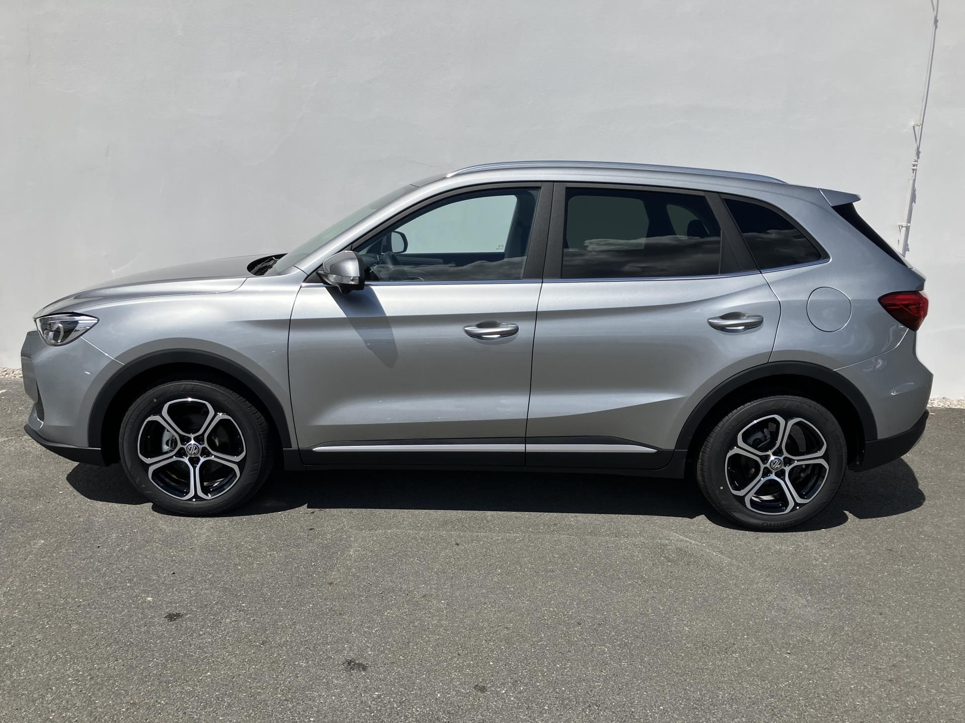MG ZS, 1.5 VTi / 85 kW ELEGANCE - fotka 3