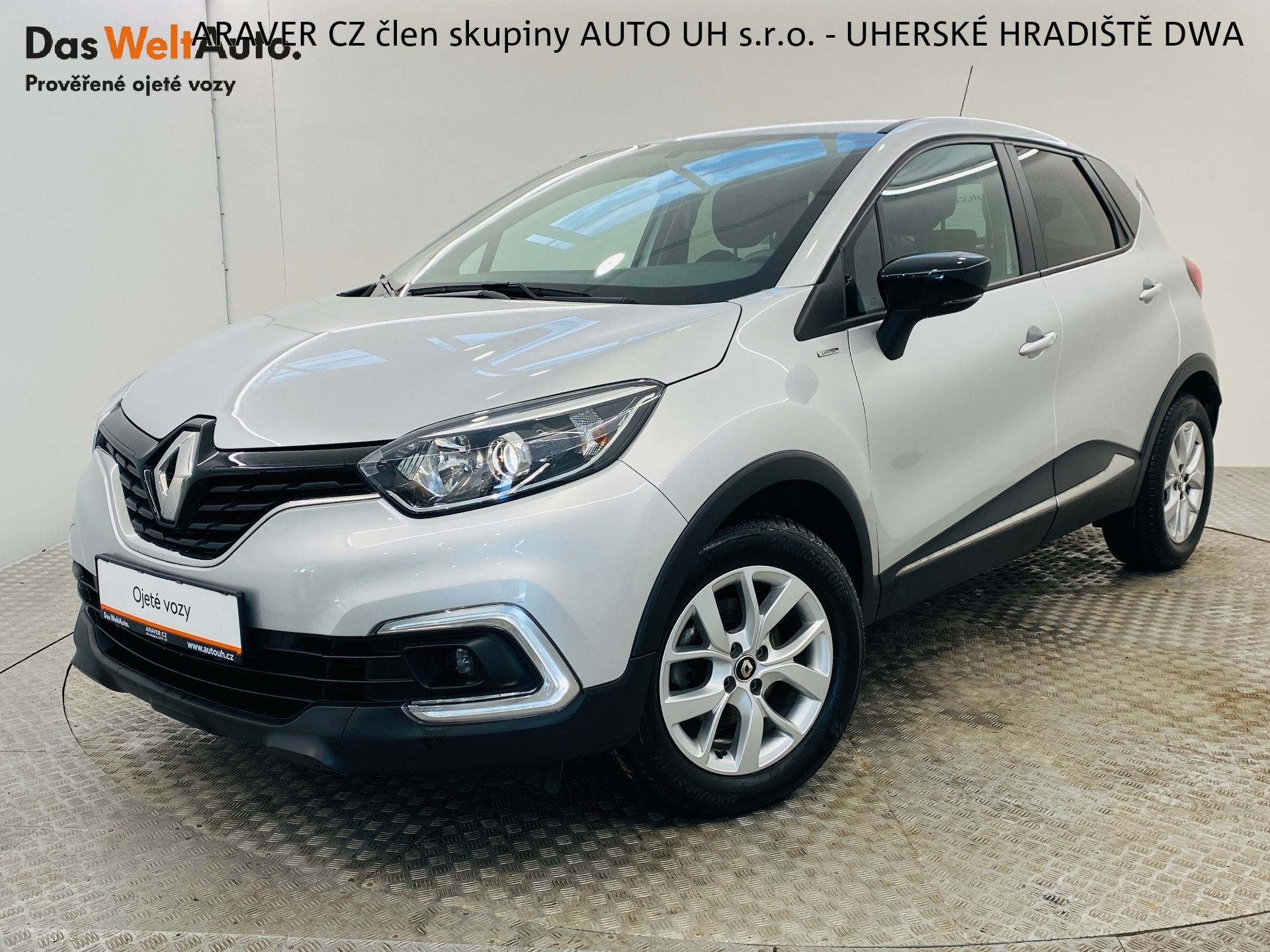 Renault Captur, 1.3 TCe 96kW ČR 1.MAJITEL Limi