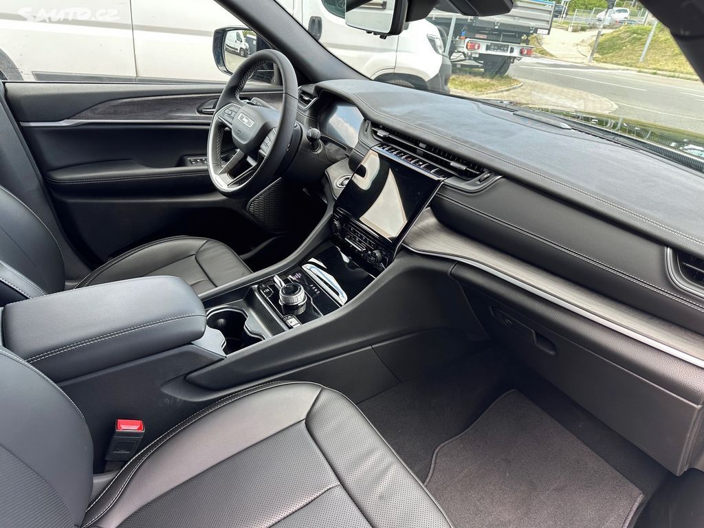 Jeep Grand Cherokee, Limited 2.0 Turbo 4xe PHEV - fotka 5