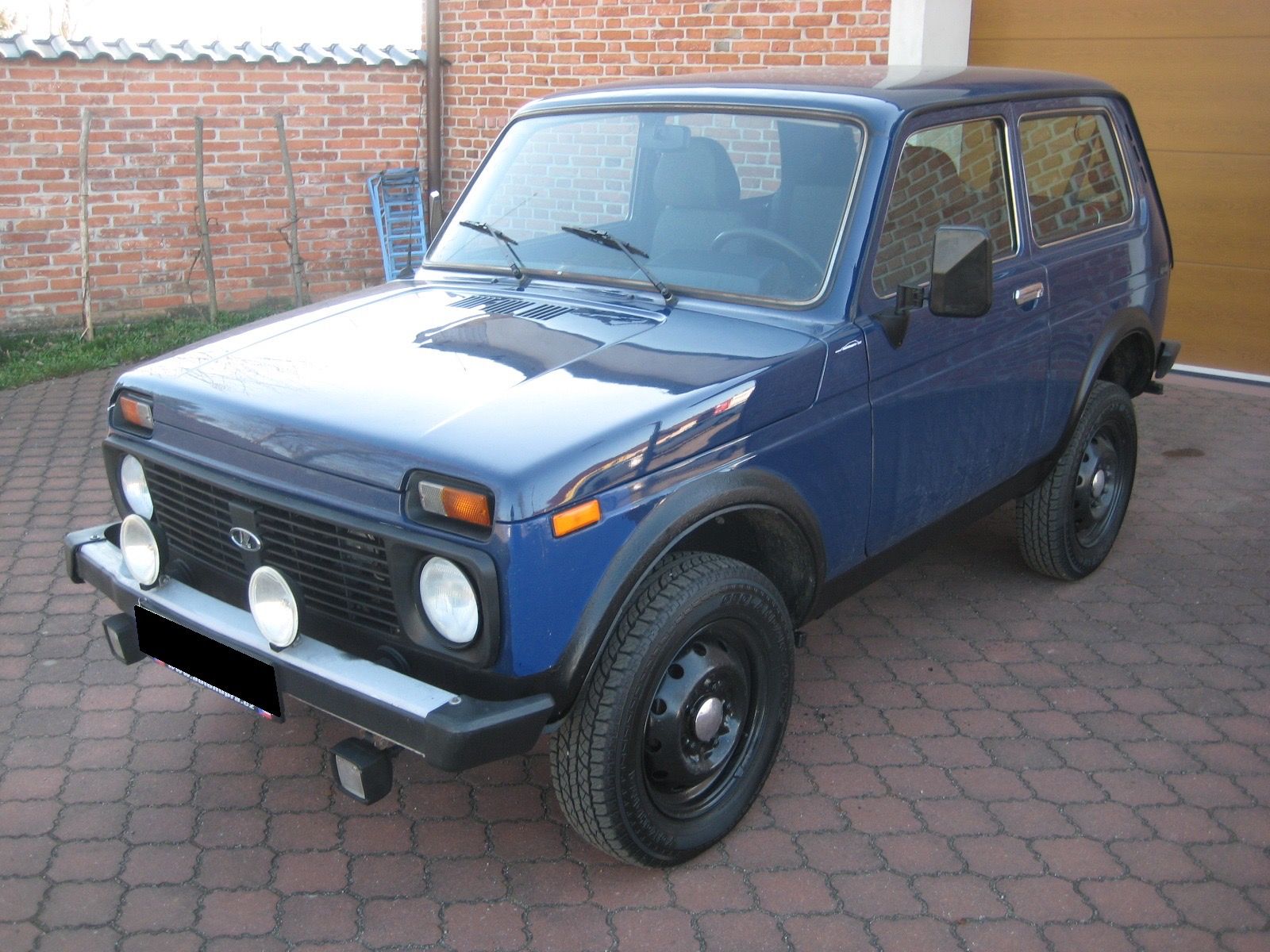 Lada Niva, 1,7i 4x4 tažné zař. 77000KM