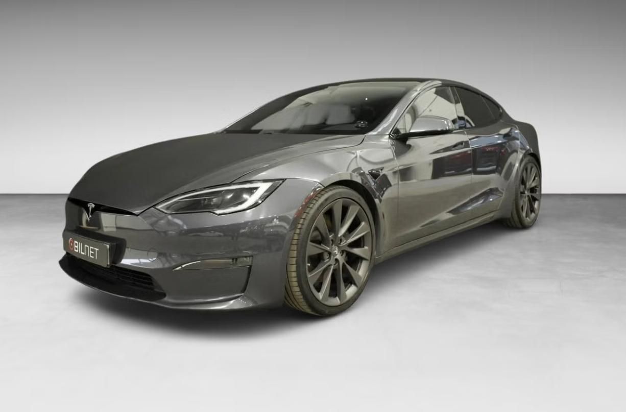 Tesla Model S, LR AWD Tažné Panorama Kam Yoke
