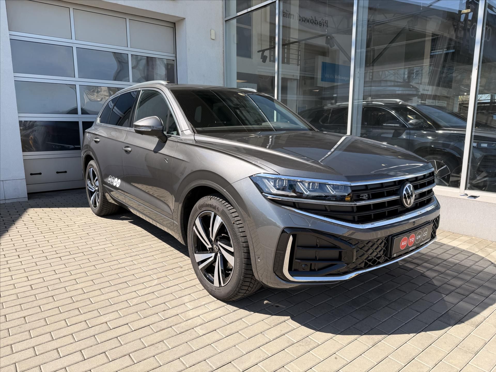 Volkswagen Touareg, 3,0 TDI 210 kW 4MOT  R-Line - fotka 3