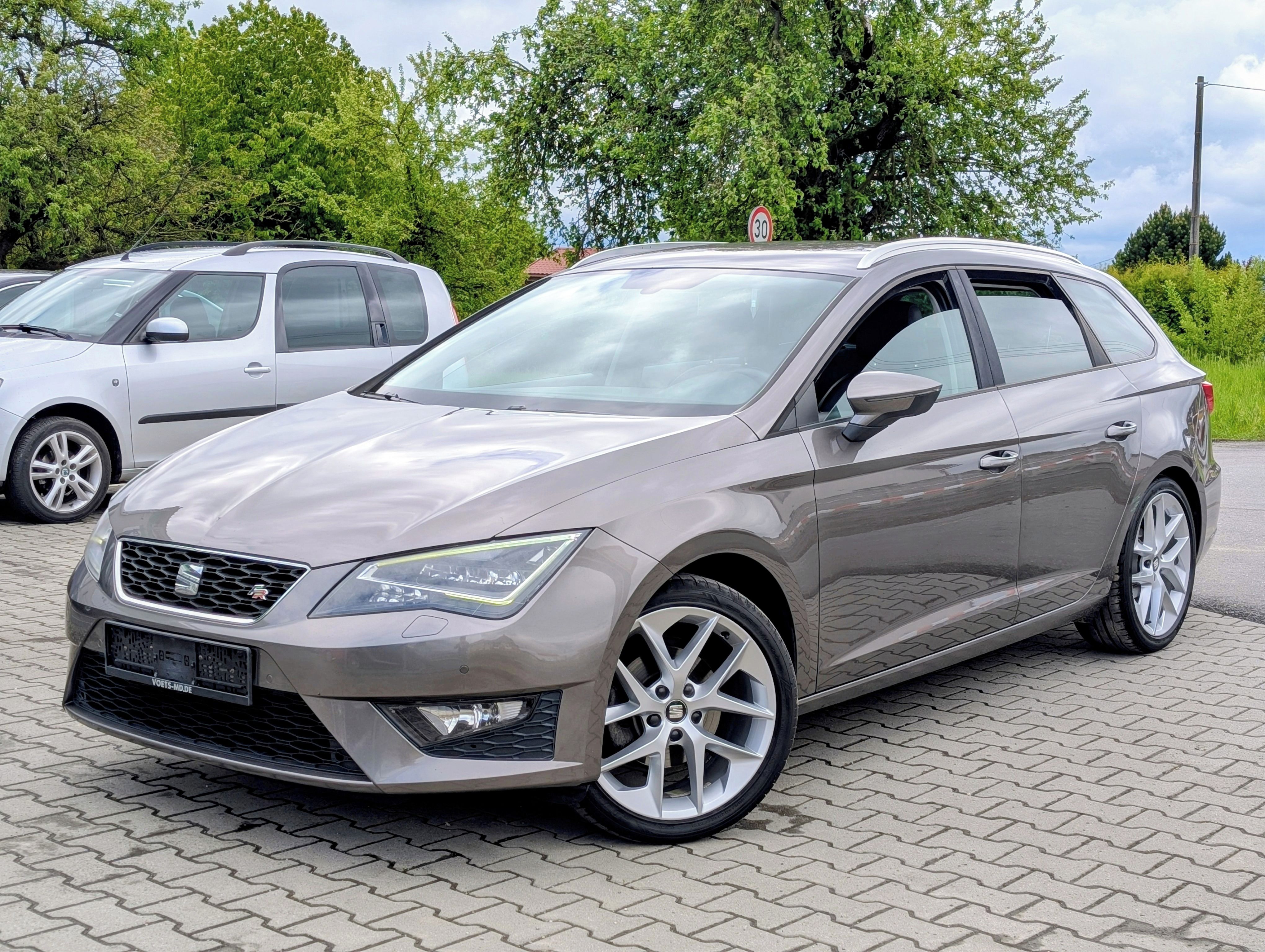 Seat Leon, FR 1,4TSi FULL LED,TAŽNÉ - fotka 2