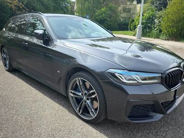 540d M Sport - Max Výbava