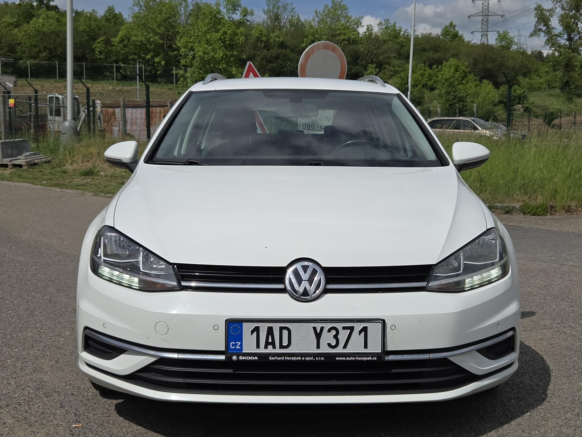 Volkswagen Golf, 1,6TDi AUTOMAT - fotka 2